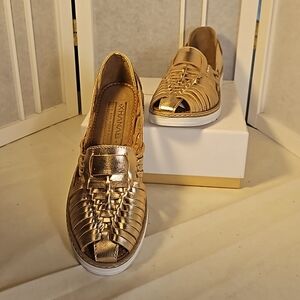 Boho  Mexican Huarache Rose Gold Color Sandals Size 7